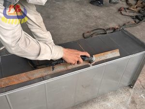 Ống gió trong ngành sản xuất gỗ