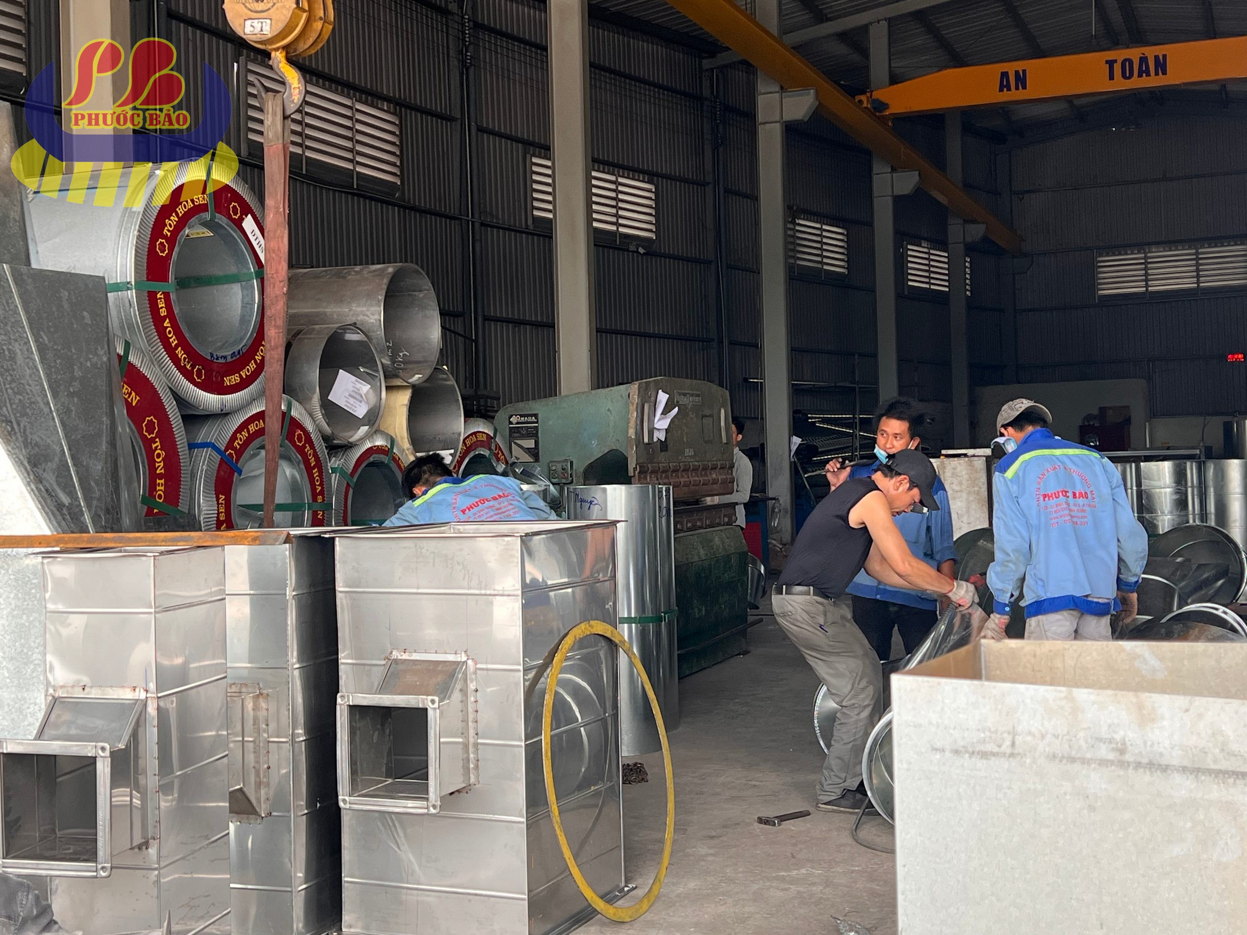 Mối Nguy Hiểm Âm Thầm Trong Nhà Xưởng