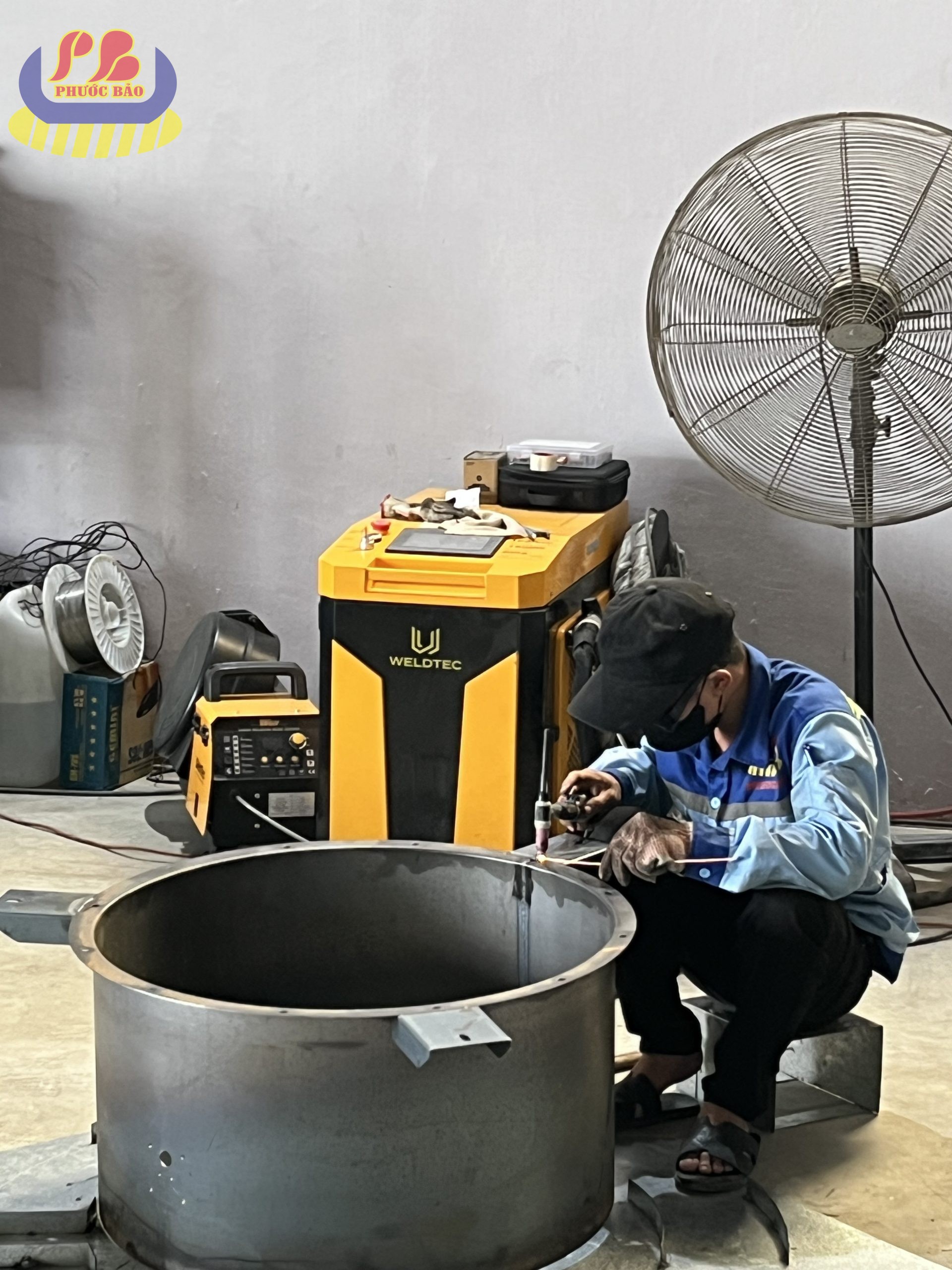 Giá ống gió inox 304