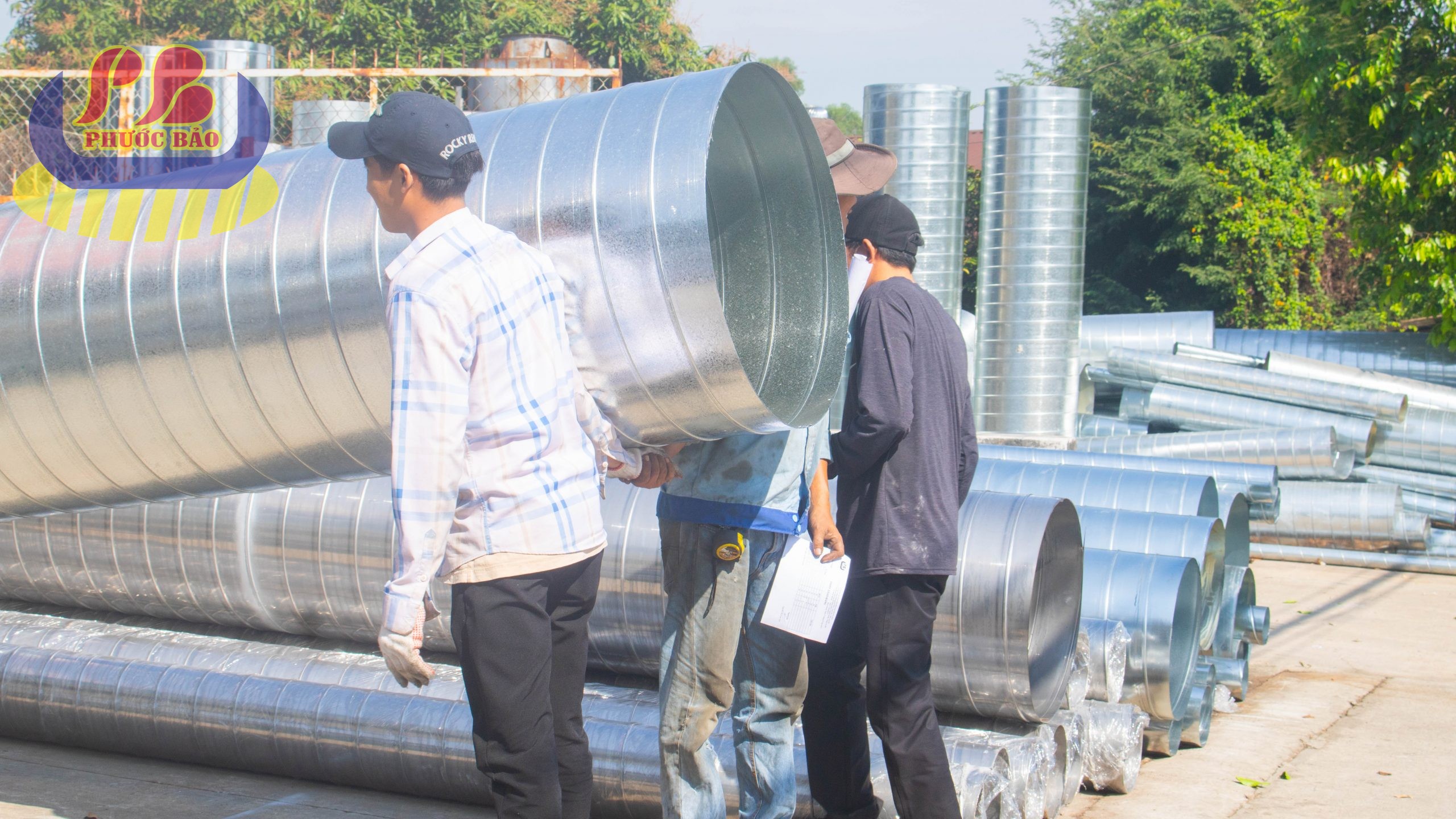 Quạt thông gió ống tròn